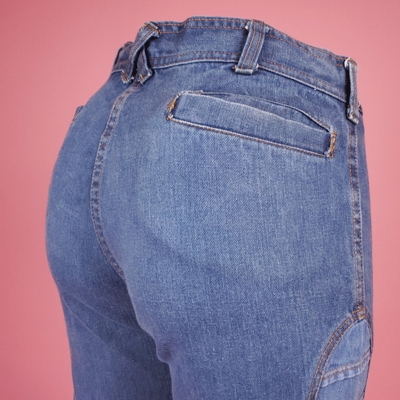 Sold. 1970s Brittania bells - Picture 7 of 16